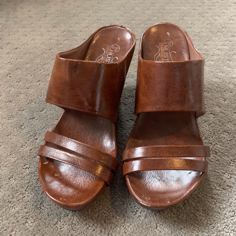 Unlisted brown wedges 6.5